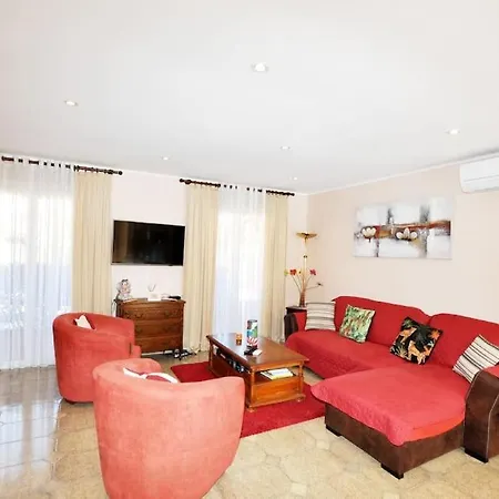 펜션 Proche Chateau De Salses, Maison Avec Piscine 살스-르-샤토