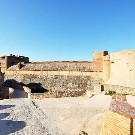 Prázdninový dům Proche Chateau De Salses, Maison Avec Piscine *